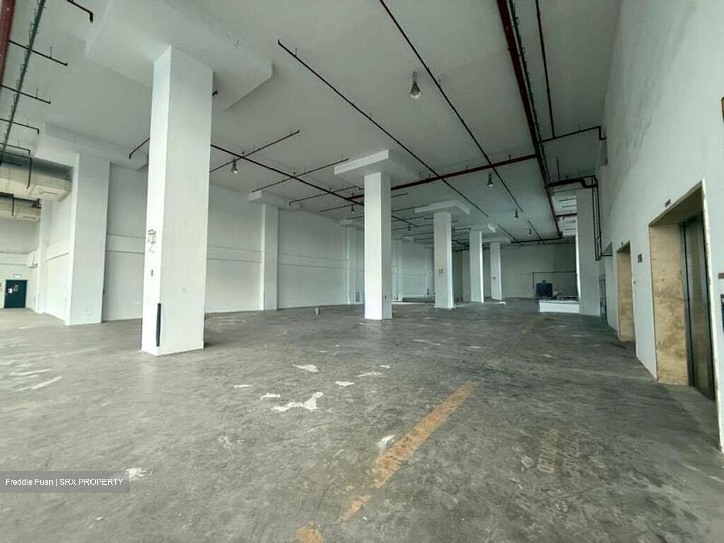 Freight Links (changi) Building (D16), Warehouse #581152441